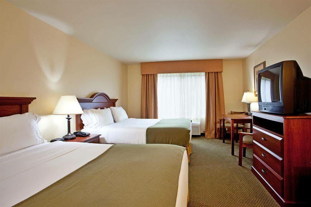 Holiday Inn Express Hotel & Suites Claypool Hill -Richlands Area By Ihg Pounding Mill Esterno foto